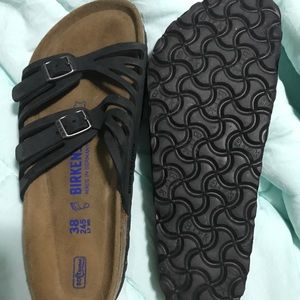 Black birkenstocks